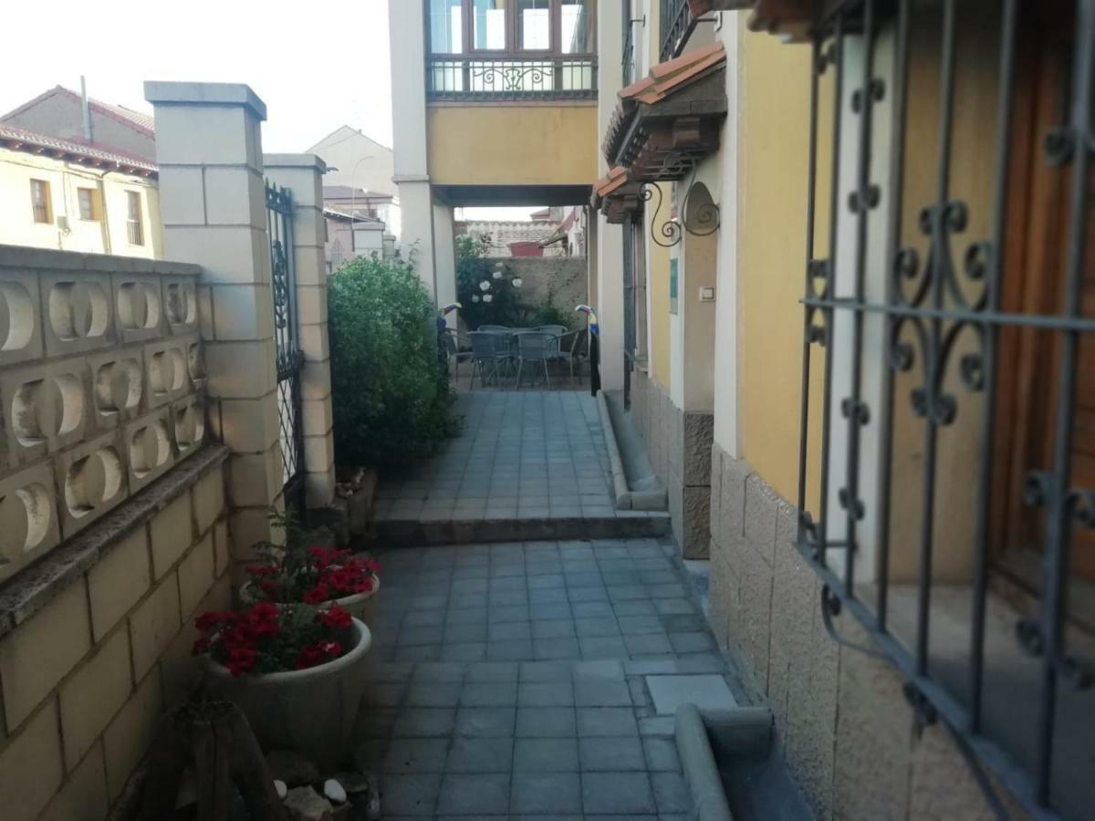 Boleta A 5 Minutos De Leon, Casa Con Jardin Villa San Andres del Rabanedo Ngoại thất bức ảnh